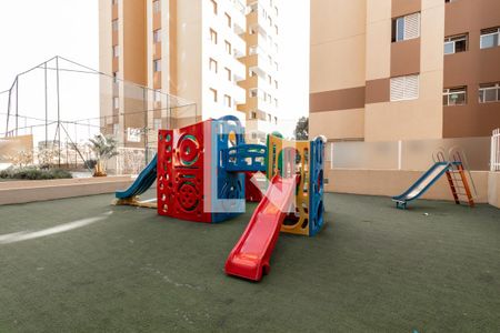 Apartamento à venda com 60m², 3 quartos e 1 vagaÁrea comum - Playground
