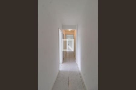 Apartamento para alugar com 93m², 3 quartos e sem vaga Apartamento para alugar com 93m², 3 quartos e sem vagaDetalhe do corredor