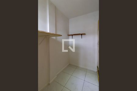 Apartamento para alugar com 93m², 3 quartos e sem vaga Apartamento para alugar com 93m², 3 quartos e sem vagaQuarto de serviço