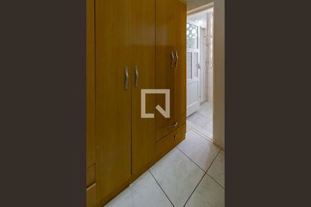 Apartamento para alugar com 93m², 3 quartos e sem vaga Apartamento para alugar com 93m², 3 quartos e sem vagaDetalhe do quarto de serviço