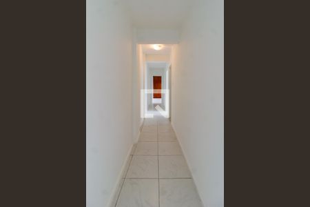 Apartamento para alugar com 93m², 3 quartos e sem vaga Apartamento para alugar com 93m², 3 quartos e sem vagaCorredor