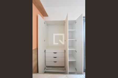 Studio para alugar com 28m², 1 quarto e 1 vagaDormitório 