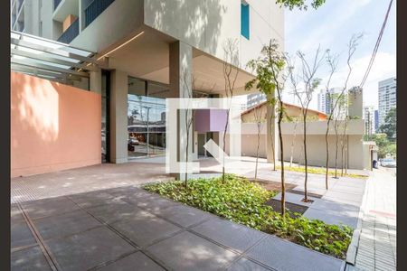 Studio para alugar com 28m², 1 quarto e 1 vaga Studio para alugar com 28m², 1 quarto e 1 vagaEntrada