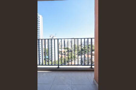 Varanda  de kitnet/studio para alugar com 1 quarto, 28m² em Vila Congonhas, São Paulo