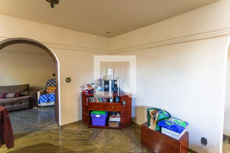 Sala 1 de casa para alugar com 3 quartos, 180m² em Santa Ines, Belo Horizonte