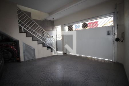 Casa à venda com 227m², 4 quartos e 4 vagasgaragem