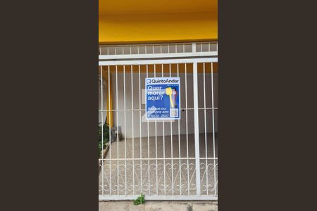 Casa à venda com 80m², 3 quartos e 2 vagas Casa à venda com 80m², 3 quartos e 2 vagasPlaquinha