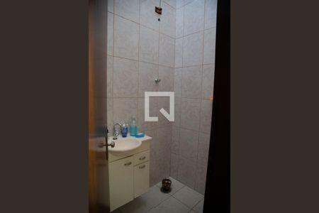 Casa à venda com 80m², 3 quartos e 2 vagas Casa à venda com 80m², 3 quartos e 2 vagasBanheiro Social