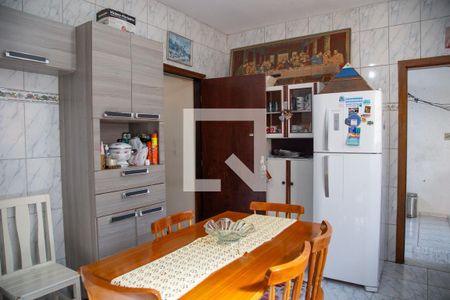 Casa à venda com 80m², 3 quartos e 2 vagas Casa à venda com 80m², 3 quartos e 2 vagasCozinha