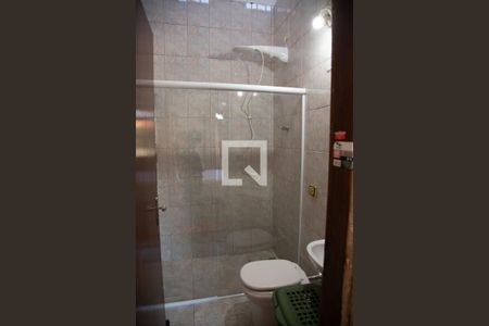 Banheiro da Suíte 1 de casa para alugar com 3 quartos, 80m² em Ayrosa, Osasco