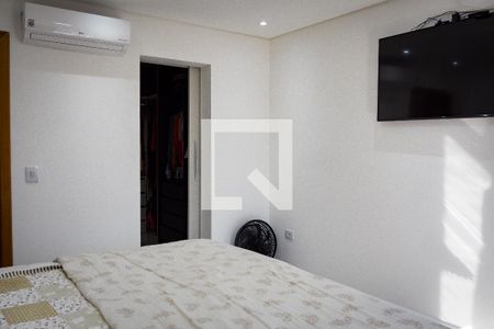 Suíte de casa à venda com 3 quartos, 165m² em Parque Capuava, Santo André