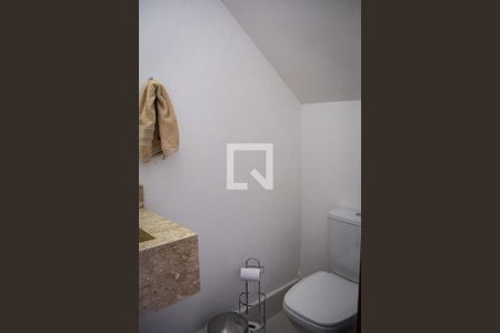 Casa à venda com 165m², 3 quartos e 2 vagasBanheiro de Serviço