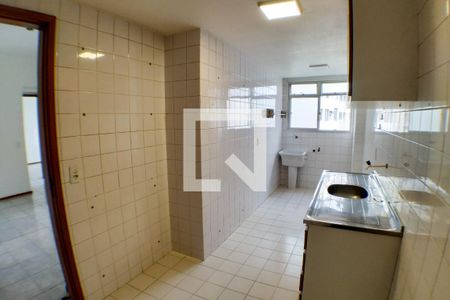 Apartamento para alugar com 65m², 2 quartos e 1 vagaárea de serviço