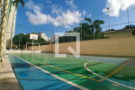 Apartamento para alugar com 65m², 2 quartos e 1 vagaÁrea comum