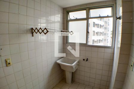 Apartamento para alugar com 65m², 2 quartos e 1 vagaárea de serviço