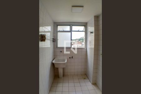 Apartamento para alugar com 65m², 2 quartos e 1 vagaárea de serviço