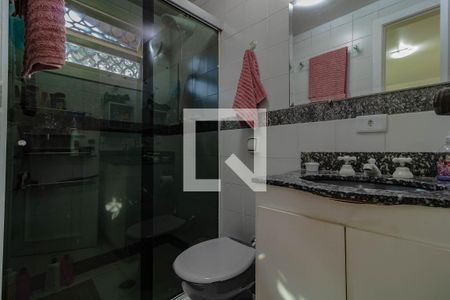 Casa à venda com 235m², 3 quartos e 1 vaga Casa à venda com 235m², 3 quartos e 1 vagaBanheiro