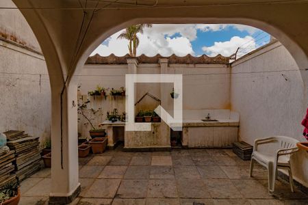 Casa à venda com 235m², 3 quartos e 1 vaga Casa à venda com 235m², 3 quartos e 1 vagaÁrea comum