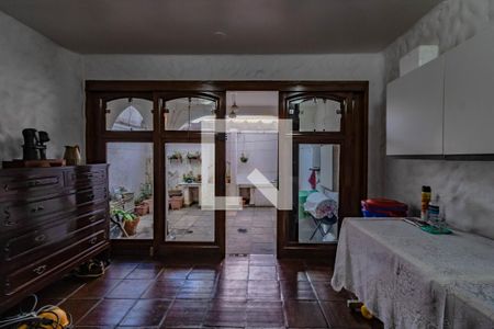 Casa à venda com 235m², 3 quartos e 1 vaga Casa à venda com 235m², 3 quartos e 1 vagaÁrea de Serviço