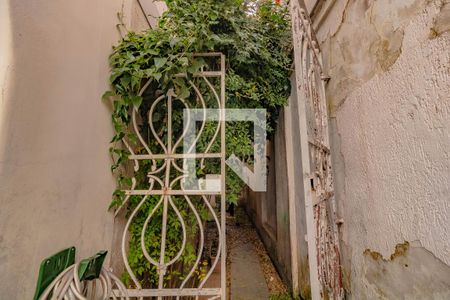 Casa à venda com 235m², 3 quartos e 1 vaga Casa à venda com 235m², 3 quartos e 1 vagaÁrea comum