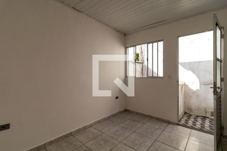 Sala de casa para alugar com 2 quartos, 42m² em Jardim Monte Kemel, São Paulo
