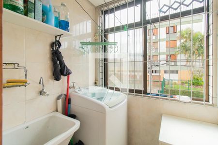 Cozinha e Área de Serviço de apartamento à venda com 2 quartos, 63m² em Azenha, Porto Alegre