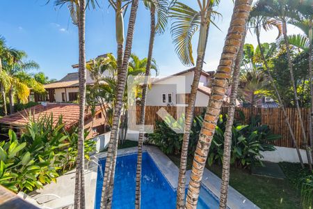 Casa de condomínio à venda com 246m², 4 quartos e 4 vagasQuarto 1