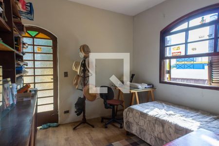 Casa à venda com 319m², 5 quartos e 4 vagasQuarto 5