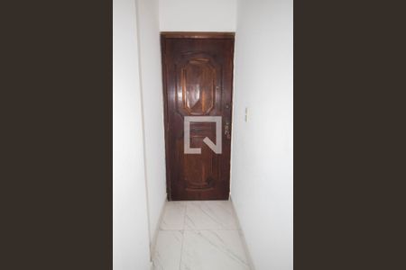 Hall de Entrada de apartamento à venda com 2 quartos, 60m² em Olaria, Rio de Janeiro