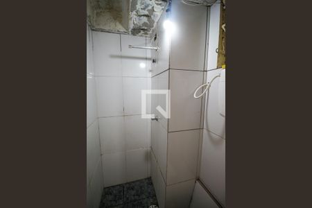 Banheiro de apartamento à venda com 1 quarto, 37m² em Conjunto Residencial José Bonifácio, São Paulo