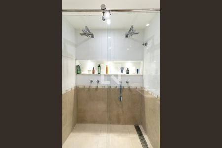 Apartamento para alugar com 550m², 5 quartos e 3 vagas Apartamento para alugar com 550m², 5 quartos e 3 vagasBanheiro 1 Suíte 3