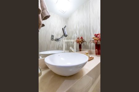 Apartamento para alugar com 550m², 5 quartos e 3 vagas Apartamento para alugar com 550m², 5 quartos e 3 vagasLavabo 2