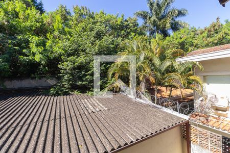 Casa à venda com 300m², 6 quartos e 4 vagas Casa à venda com 300m², 6 quartos e 4 vagasVista da suíte 1