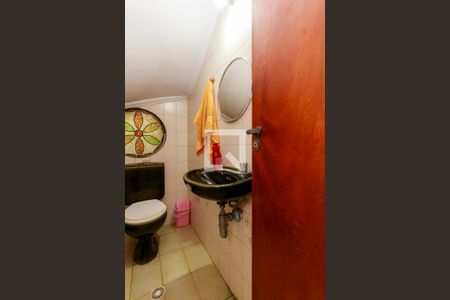 Lavabo de casa para alugar com 4 quartos, 205m² em Campo Belo, São Paulo