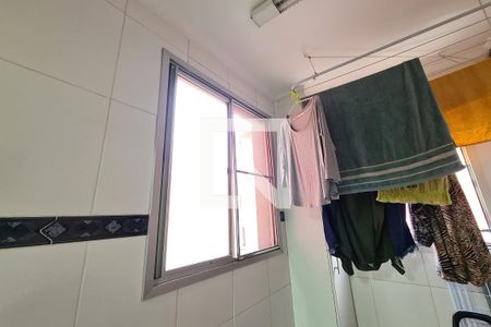 Apartamento à venda com 68m², 3 quartos e sem vagaÁrea de Serviço