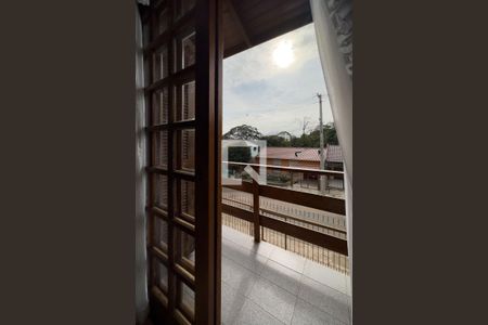 Casa à venda com 190m², 4 quartos e 3 vagasSuíte