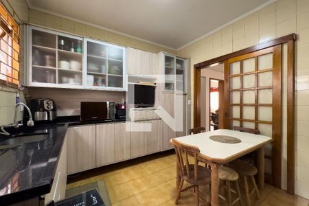 Casa à venda com 190m², 4 quartos e 3 vagasCozinha