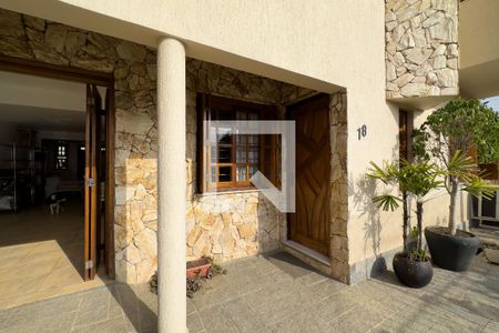 Casa à venda com 190m², 4 quartos e 3 vagasFachada