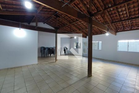 Apartamento para alugar com 60m², 2 quartos e 1 vagaÁrea comum - Salão de festas