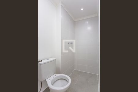 Banheiro de apartamento para alugar com 2 quartos, 47m² em Centro, Santo André