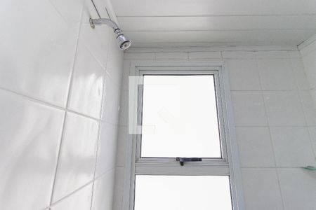 Apartamento para alugar com 70m², 2 quartos e 1 vaga Apartamento para alugar com 70m², 2 quartos e 1 vagaBanheiro da Suíte