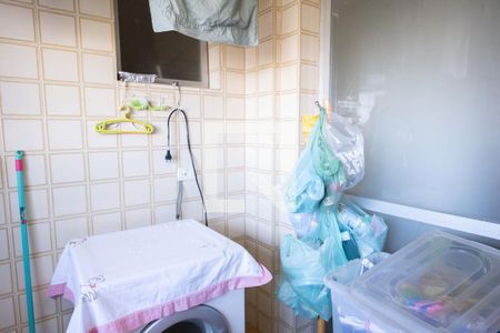 Apartamento à venda com 140m², 3 quartos e 2 vagas Apartamento à venda com 140m², 3 quartos e 2 vagasÁrea de Serviço