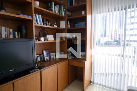 Apartamento à venda com 140m², 3 quartos e 2 vagas Apartamento à venda com 140m², 3 quartos e 2 vagasQuarto 1