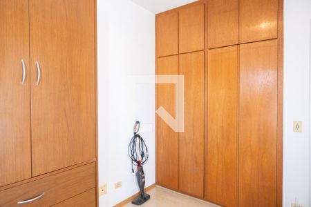 Apartamento à venda com 140m², 3 quartos e 2 vagas Apartamento à venda com 140m², 3 quartos e 2 vagasQuarto 2