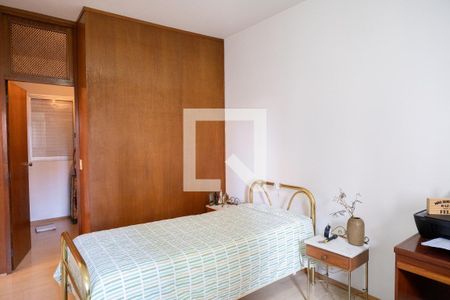 Apartamento à venda com 140m², 3 quartos e 2 vagas Apartamento à venda com 140m², 3 quartos e 2 vagasSuíte