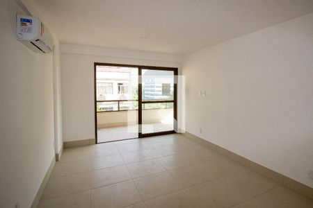Sala de apartamento para alugar com 2 quartos, 83m² em Tijuca, Rio de Janeiro