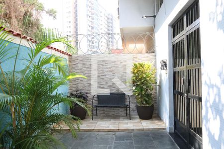 Apartamento para alugar com 60m², 2 quartos e sem vaga Apartamento para alugar com 60m², 2 quartos e sem vagaHall de entrada