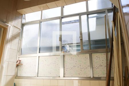 Apartamento para alugar com 60m², 2 quartos e sem vaga