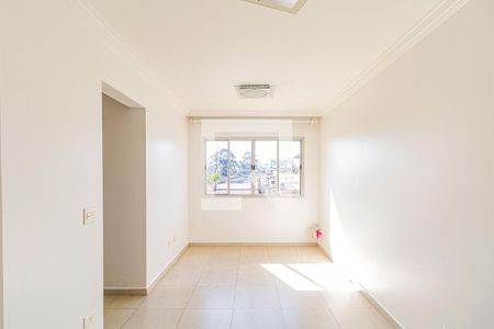 Sala de apartamento para alugar com 2 quartos, 55m² em Jardim Cláudia, São Paulo