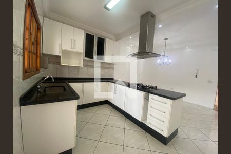 Casa à venda com 180m², 3 quartos e 4 vagasCozinha